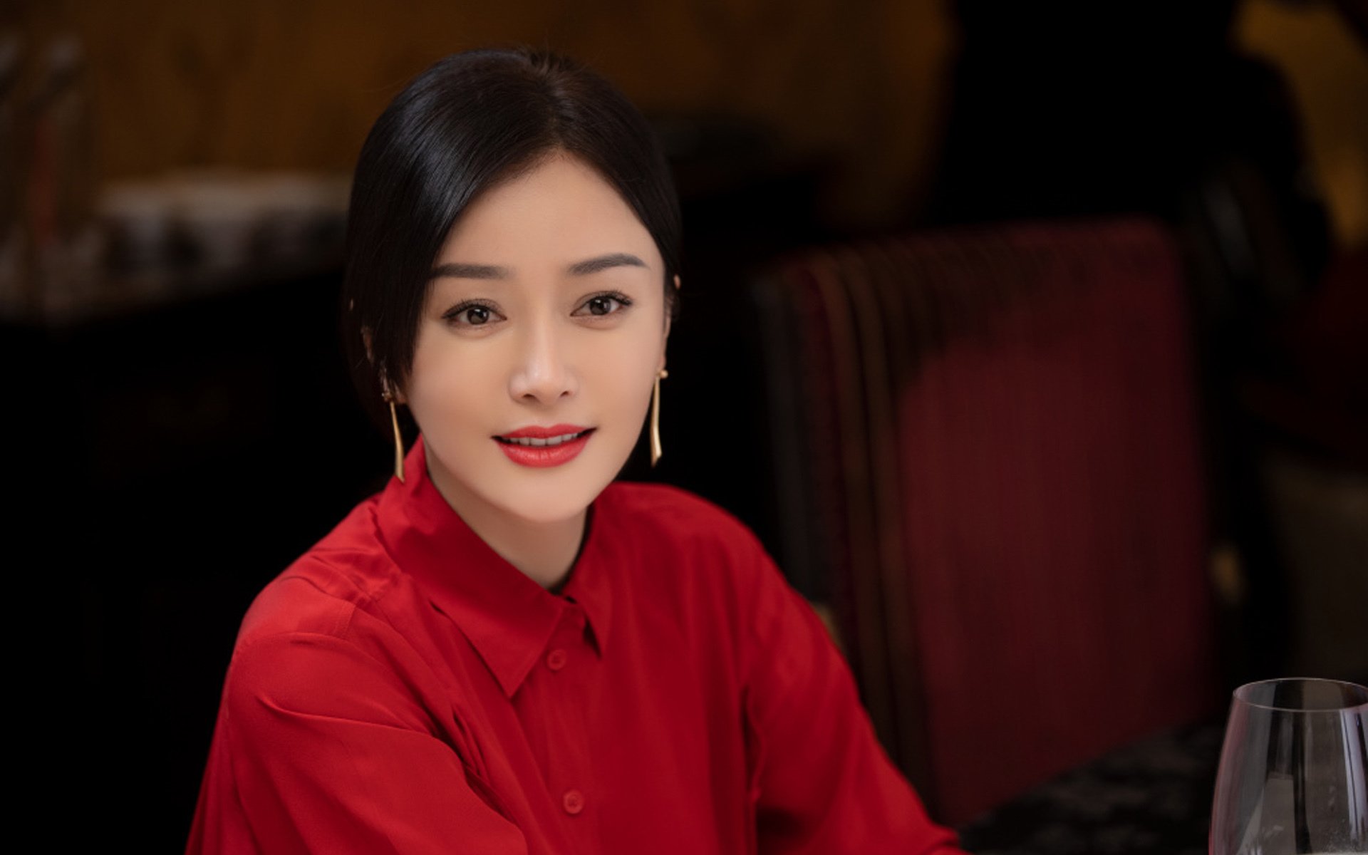 爱游戏官方网站-门兴格拉德巴赫多线传递创造进攻空间，门兴格拉德巴赫强吗